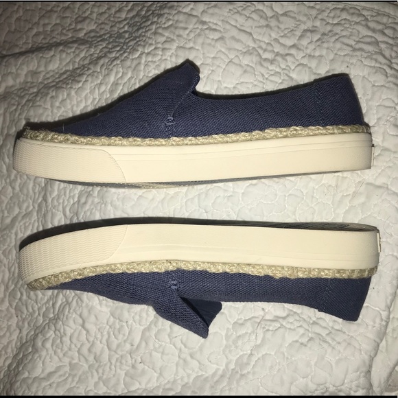 TOMS Canvas Espadrille slip-on - Picture 6 of 6